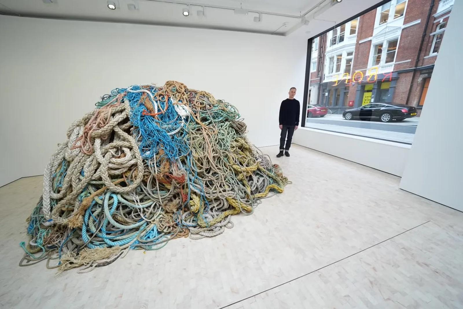 A man standing next to a pile rope​​​​‌﻿‍﻿​‍​‍‌‍﻿﻿‌﻿​‍‌‍‍‌‌‍‌﻿‌‍‍‌‌‍﻿‍​‍​‍​﻿‍‍​‍​‍‌﻿​﻿‌‍​‌‌‍﻿‍‌‍‍‌‌﻿‌​‌﻿‍‌​‍﻿‍‌‍‍‌‌‍﻿﻿​‍​‍​‍﻿​​‍​‍‌‍‍​‌﻿​‍‌‍‌‌‌‍‌‍​‍​‍​﻿‍‍​‍​‍‌‍‍​‌﻿‌​‌﻿‌​‌﻿​​​﻿‍‍​‍﻿﻿​‍﻿﻿‌‍﻿​‌‍﻿﻿‌‍​﻿‌‍​‌‌‍﻿​‌‍‍​‌‍﻿﻿‌﻿​﻿‌﻿‌​​﻿‍‍​﻿​﻿​﻿​﻿​﻿​﻿​﻿​﻿​‍﻿﻿‌‍‍‌‌‍﻿‍‌﻿‌​‌‍‌‌‌‍﻿‍‌﻿‌​​‍﻿﻿‌‍‌‌‌‍‌​‌‍‍‌‌﻿‌​​‍﻿﻿‌‍﻿‌‌‍﻿﻿‌‍‌​‌‍‌‌​﻿﻿‌‌﻿​​‌﻿​‍‌‍‌‌‌﻿​﻿‌‍‌‌‌‍﻿‍‌﻿‌​‌‍​‌‌﻿‌​‌‍‍‌‌‍﻿﻿‌‍﻿‍​﻿‍﻿‌‍‍‌‌‍‌​​﻿﻿‌‌‍‌‌‌‍​﻿‌‍​‌‌‍‌​​﻿‍​​﻿‌​​﻿‍​‌‍‌‍​‍﻿‌‌‍​‌‌‍‌‍​﻿‌‌​﻿​‌​‍﻿‌​﻿‌​‌‍‌‌​﻿​‌​﻿​​​‍﻿‌‌‍​‌​﻿‌﻿‌‍​‍​﻿‌​​‍﻿‌​﻿​﻿​﻿‍‌​﻿​‌​﻿‌‍‌‍​‍​﻿‌‍​﻿‍​​﻿​‌​﻿‍​​﻿‍‌‌‍​‍​﻿​‍​﻿‍﻿‌﻿‌​‌﻿‍‌‌﻿​​‌‍‌‌​﻿﻿‌‌﻿​​‌‍﻿﻿‌﻿​﻿‌﻿‌​​﻿‍﻿‌﻿​​‌‍​‌‌﻿‌​‌‍‍​​﻿﻿‌‌‍﻿‌‌‍​‌‌‍‍‌‌‍﻿‍‌​‍‌‌‍﻿‌‌‍​‌‌‍‌﻿‌‍‌‌​‍﻿‍‌‍​‌‌‍﻿​‌﻿‌​​﻿﻿﻿‌‍​‍‌‍​‌‌﻿​﻿‌‍‌‌‌‌‌‌‌﻿​‍‌‍﻿​​﻿﻿‌‌‍‍​‌﻿‌​‌﻿‌​‌﻿​​​‍‌‌​﻿​﻿‌​​‌​‍‌‌​﻿​‍‌​‌‍​‍‌‌​﻿​‍‌​‌‍‌‍﻿​‌‍﻿﻿‌‍​﻿‌‍​‌‌‍﻿​‌‍‍​‌‍﻿﻿‌﻿​﻿‌﻿‌​​‍‌‌​﻿​﻿‌​​‌​﻿​﻿​﻿​﻿​﻿​﻿​﻿​﻿​‍‌‍‌‍‍‌‌‍‌​​﻿﻿‌‌‍‌‌‌‍​﻿‌‍​‌‌‍‌​​﻿‍​​﻿‌​​﻿‍​‌‍‌‍​‍﻿‌‌‍​‌‌‍‌‍​﻿‌‌​﻿​‌​‍﻿‌​﻿‌​‌‍‌‌​﻿​‌​﻿​​​‍﻿‌‌‍​‌​﻿‌﻿‌‍​‍​﻿‌​​‍﻿‌​﻿​﻿​﻿‍‌​﻿​‌​﻿‌‍‌‍​‍​﻿‌‍​﻿‍​​﻿​‌​﻿‍​​﻿‍‌‌‍​‍​﻿​‍​‍‌‍‌﻿‌​‌﻿‍‌‌﻿​​‌‍‌‌​﻿﻿‌‌﻿​​‌‍﻿﻿‌﻿​﻿‌﻿‌​​‍‌‍‌﻿​​‌‍​‌‌﻿‌​‌‍‍​​﻿﻿‌‌‍﻿‌‌‍​‌‌‍‍‌‌‍﻿‍‌​‍‌‌‍﻿‌‌‍​‌‌‍‌﻿‌‍‌‌​‍﻿‍‌‍​‌‌‍﻿​‌﻿‌​​‍​‍‌﻿﻿‌