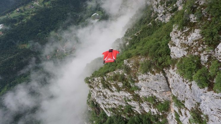 Buitensporten: waar laat waaghals JP zijn 70 m2 aan spullen?