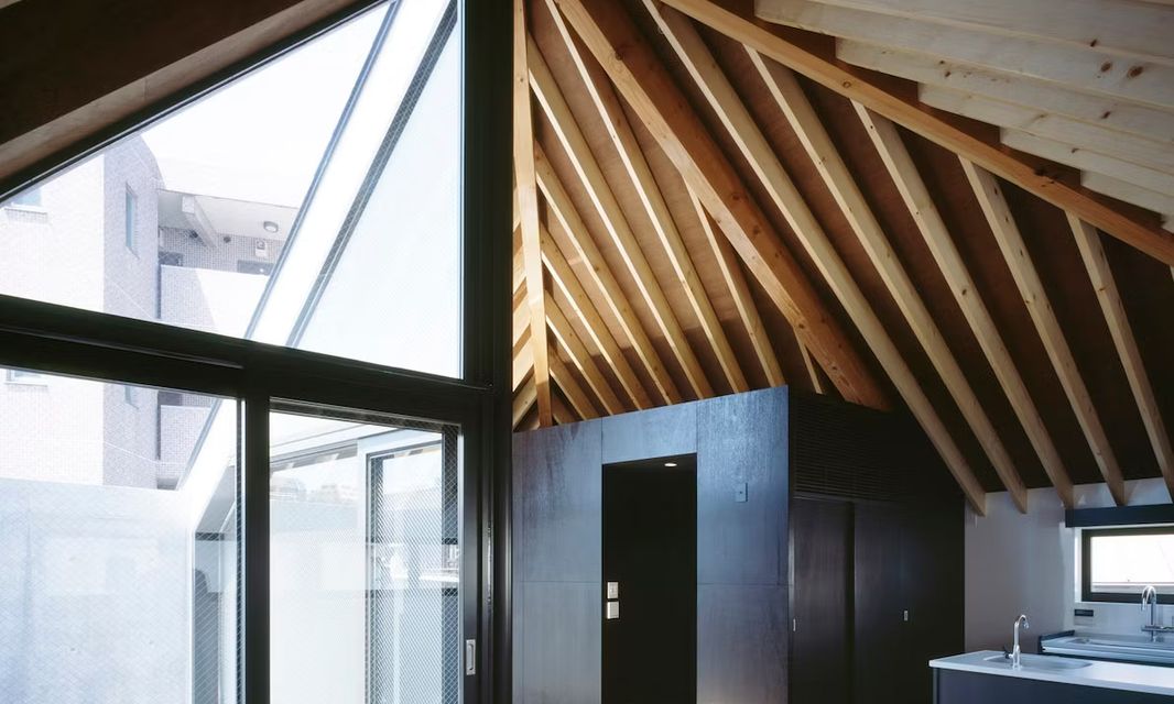 © Apollo Architects and Associates