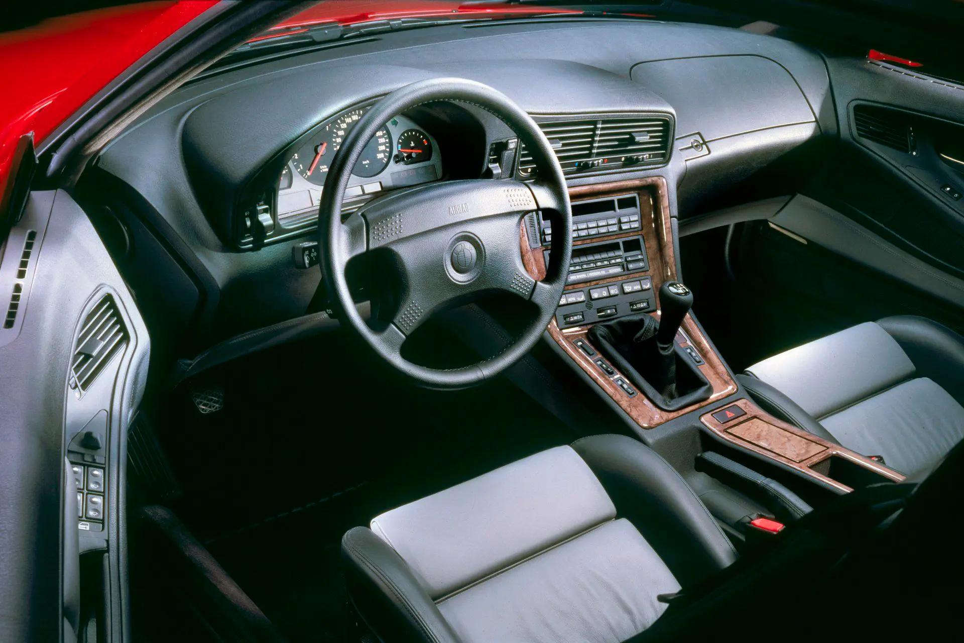 bmw-serie-8-e31-interior