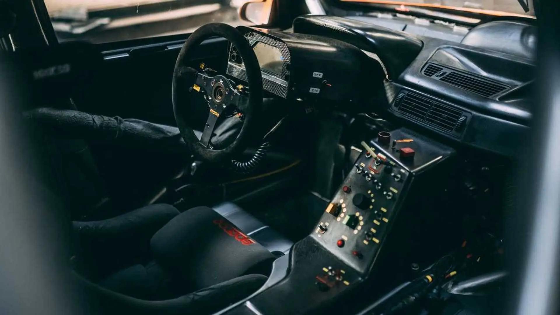 interior-alfa-romeo-155
