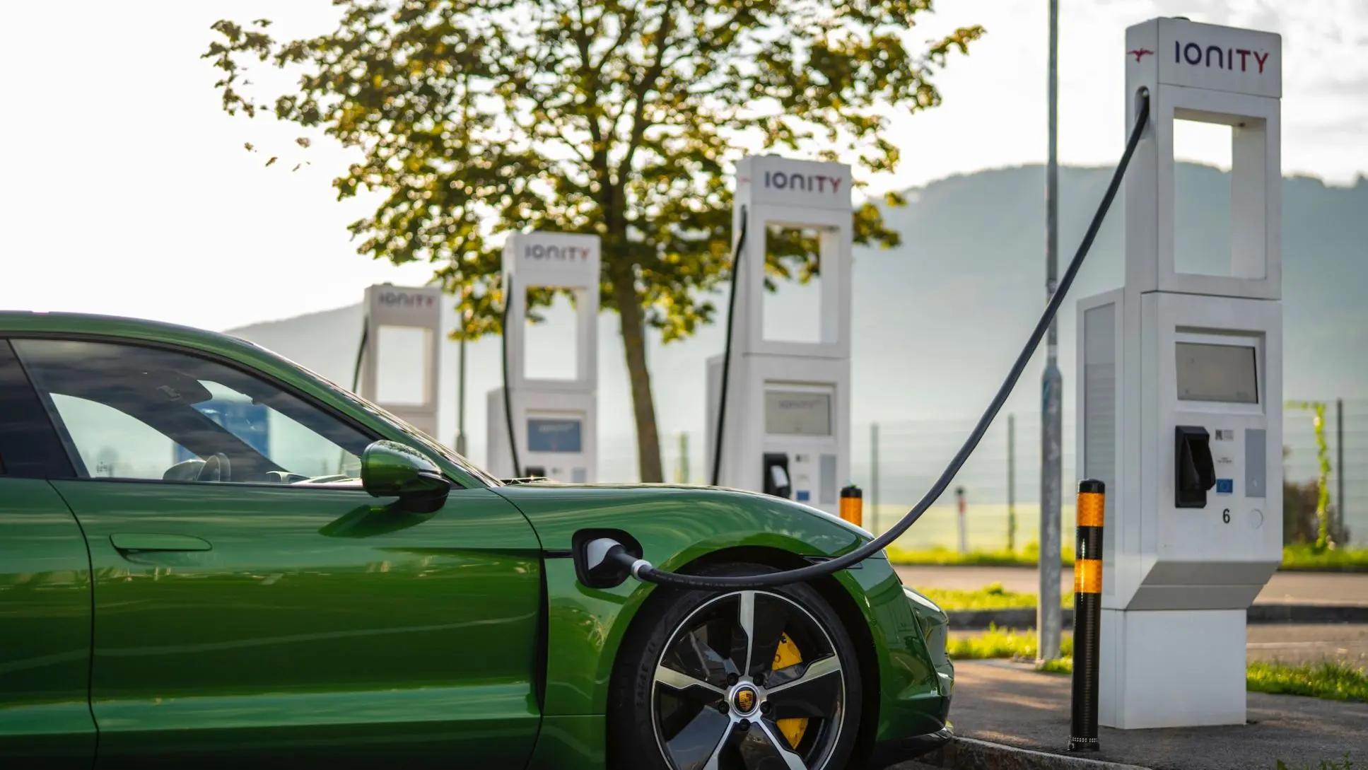 porsche-electrico