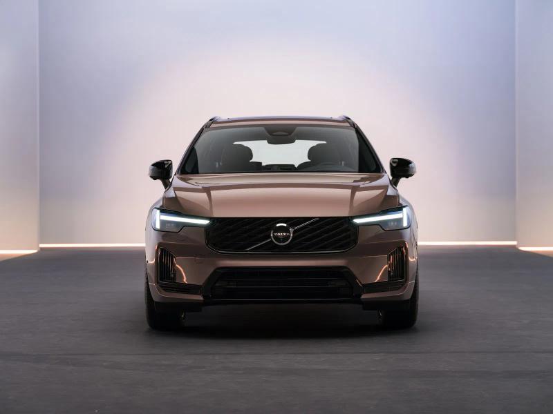Volvo XC60 2027: motores, precios y novedades