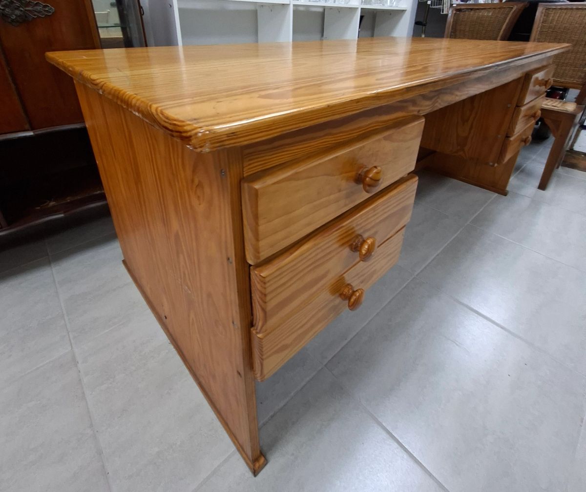 Double Pedestal Desk  3