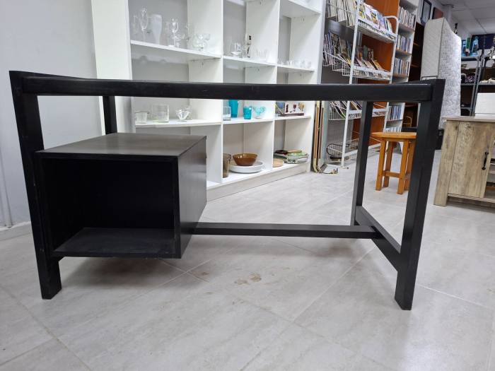 Black Wooden Study Desk