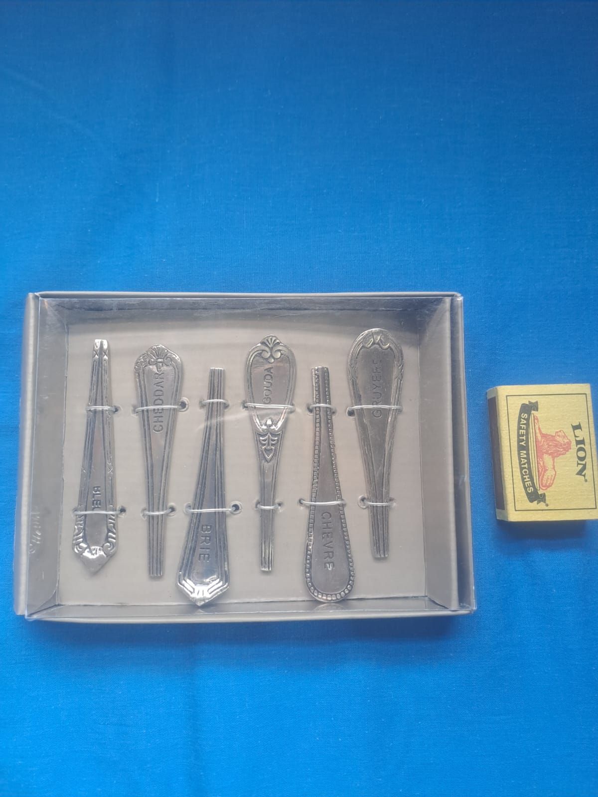 Serve Ware Stem Cheese Markers 