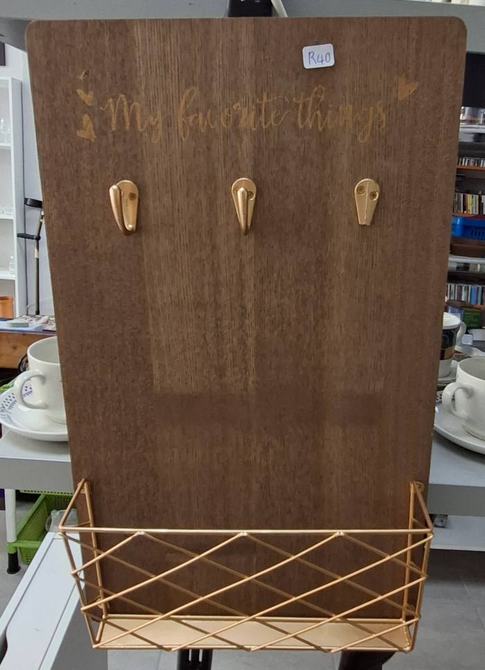 Wooden Wall-Mounted Key Holder with Storage Basket