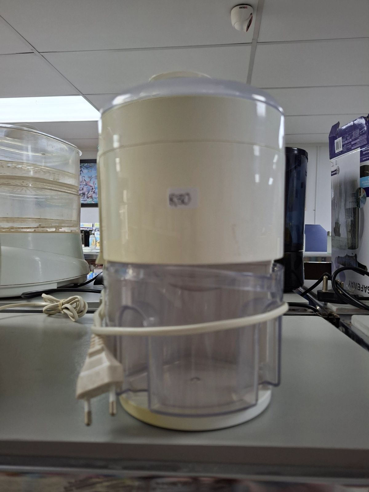 Kenwood Juicer 2