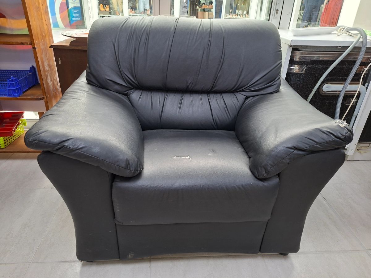 Black Single Seater Couch (Some Wear and Tear)
