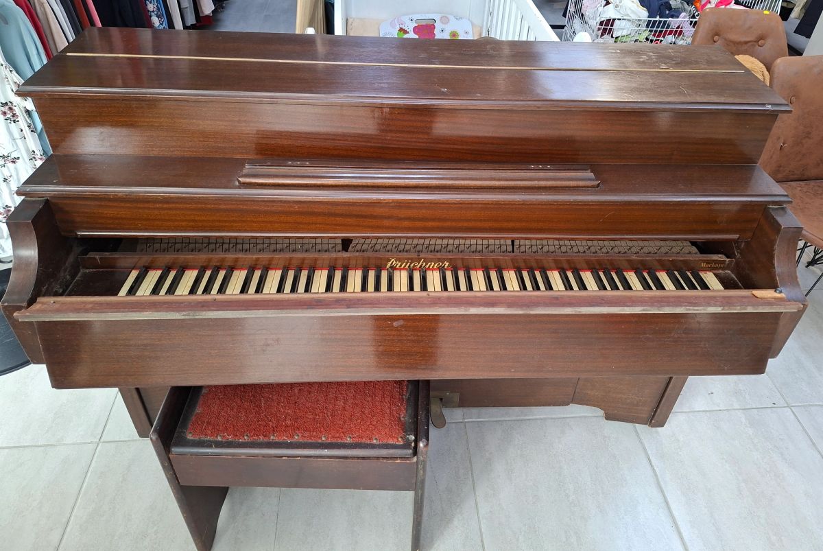 Brichnor Upright Piano with Matching Stool – Vintage Wooden Finish 2