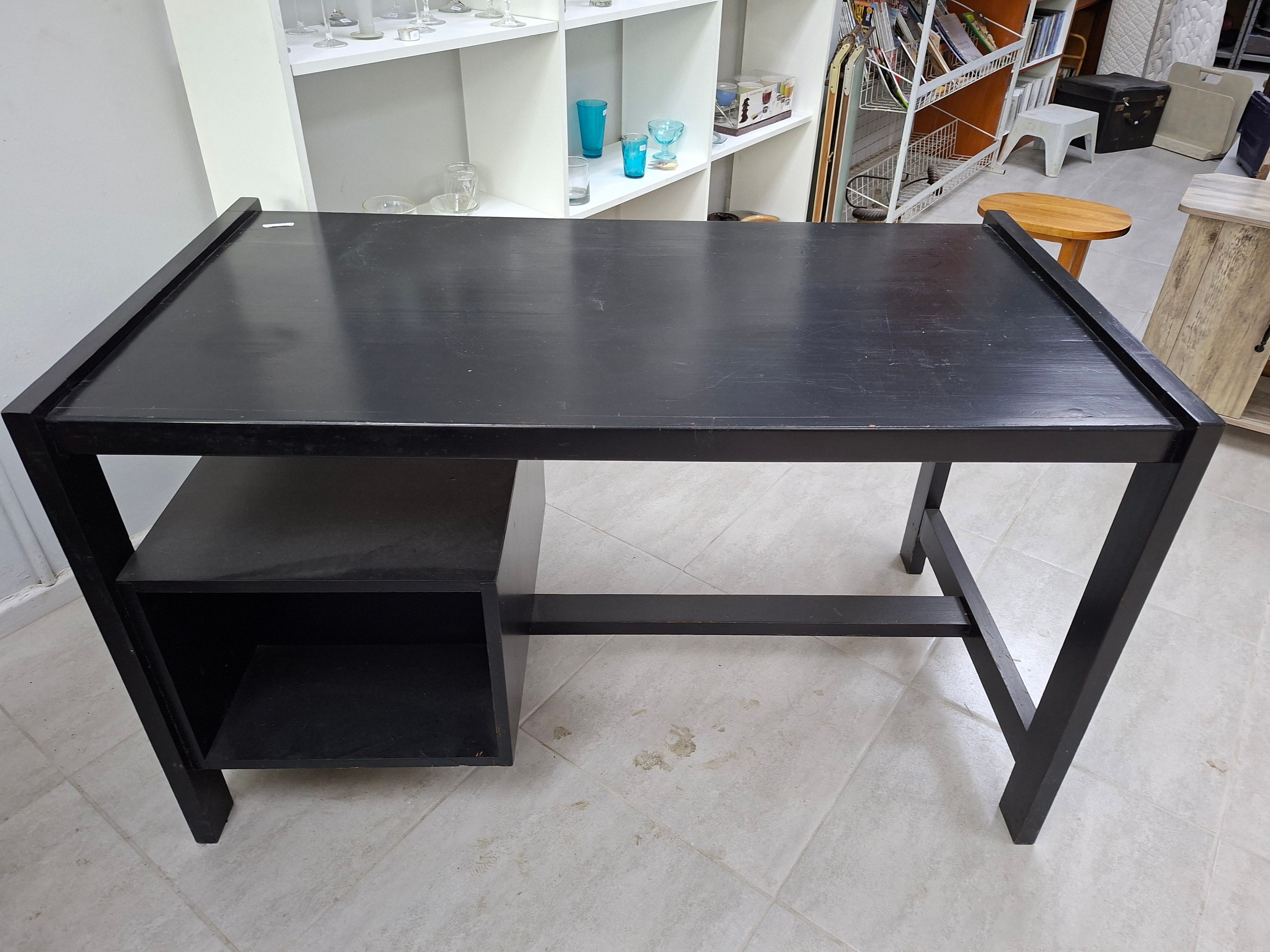 Black Wooden Study Desk 2