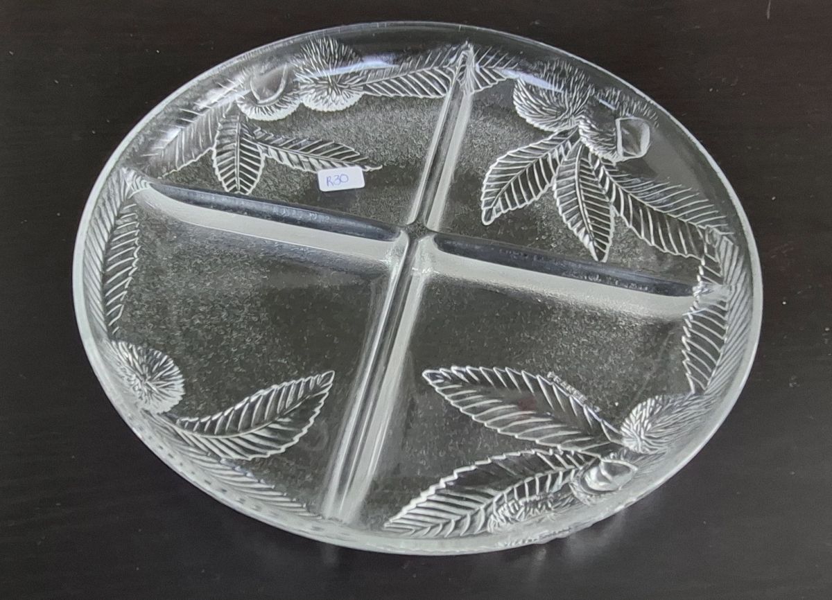 Decorative Glass 4-Section Serving Platter – Floral Design 2