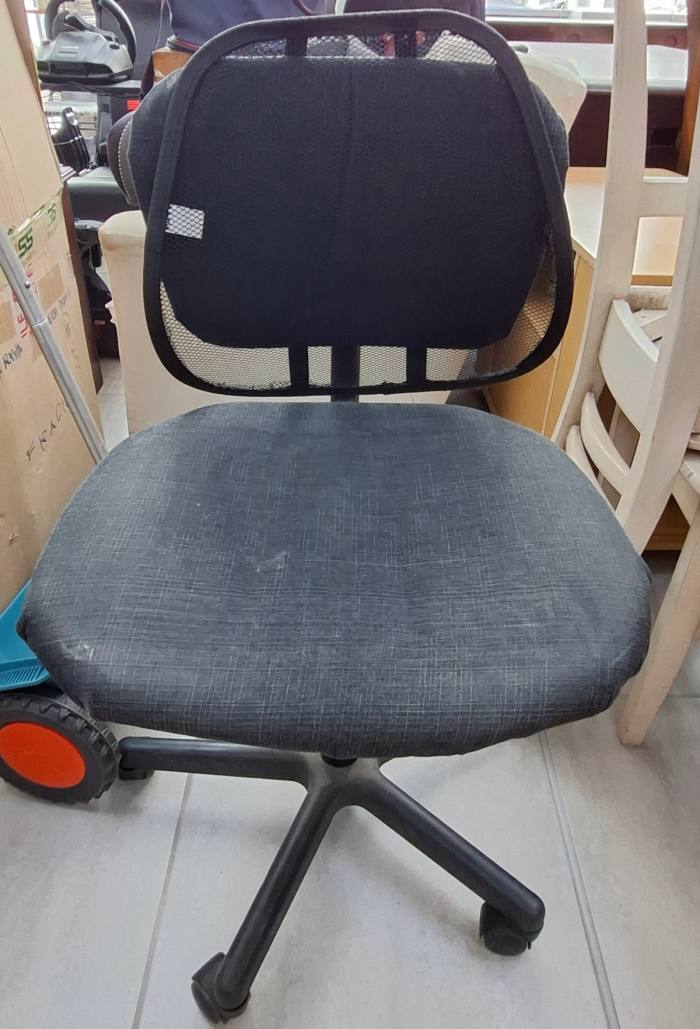 Black & Grey Office Chair with Mesh Backrest
