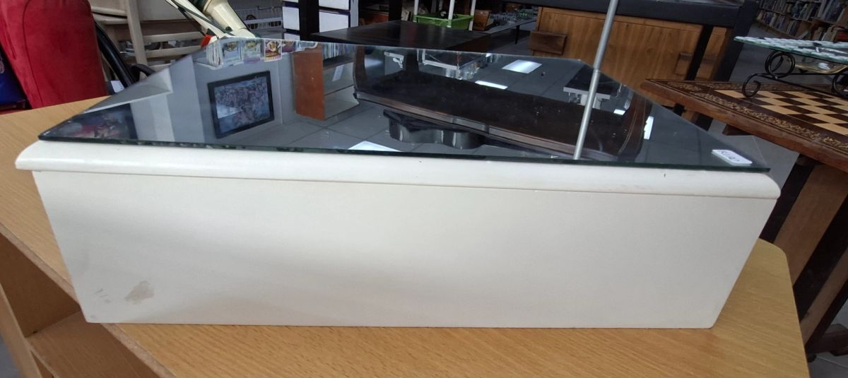 Small Mirrored Bathroom Cabinet  2
