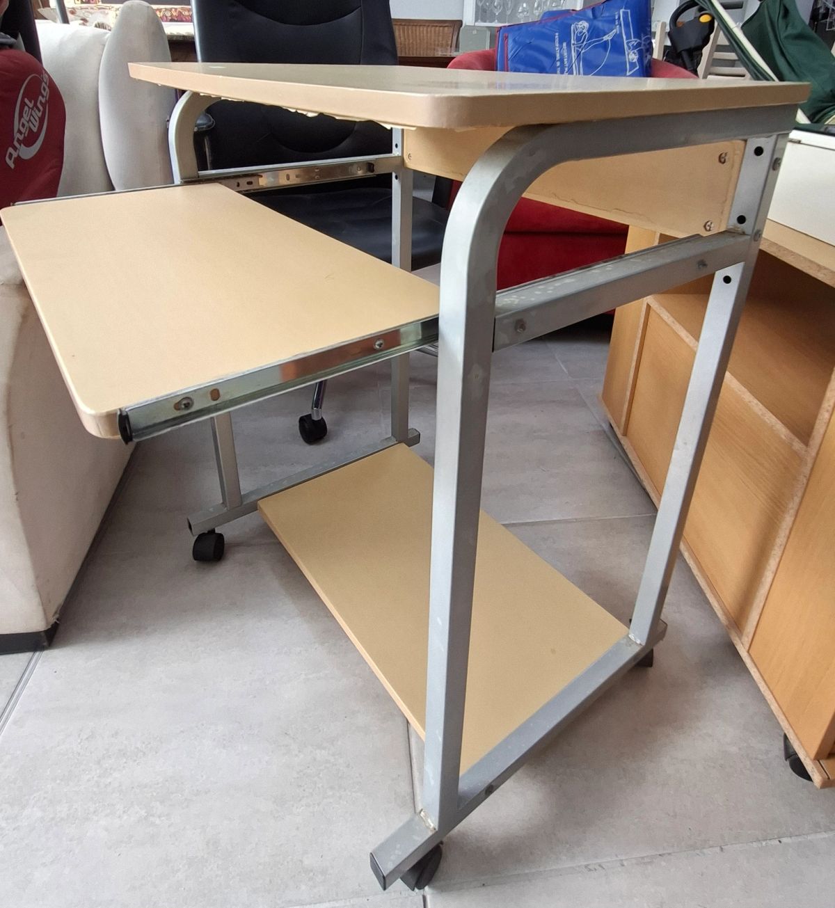 Mobile Computer Workstation 3