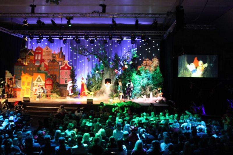 Sinterklaasshow Volendam 2012 overtreft verwachtingen opnieuw