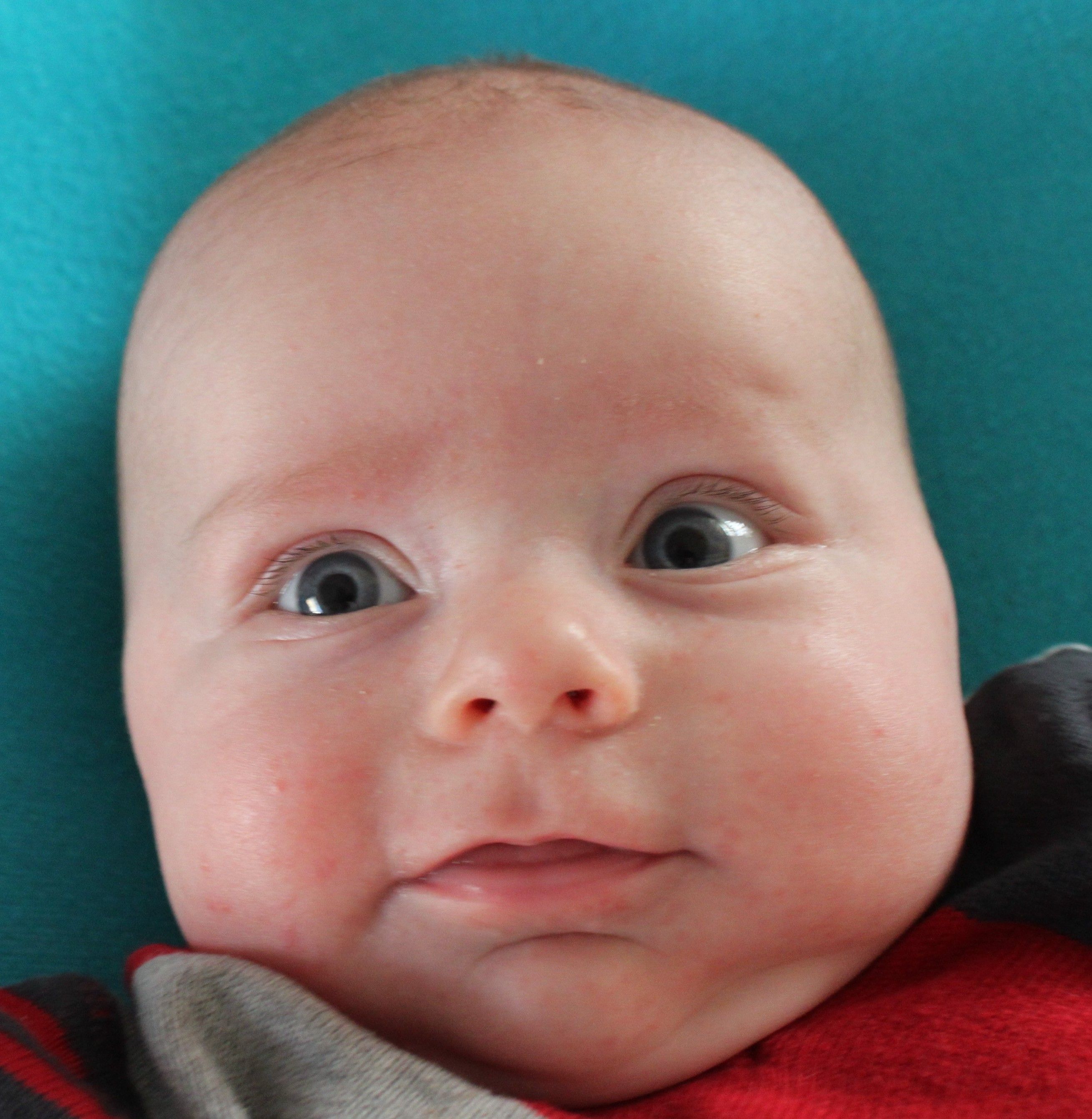 Gezocht: onze baby geboren rond 17 december 2011
