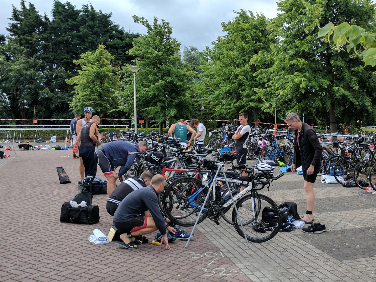 De Vikingen met hun carbon fietsen...