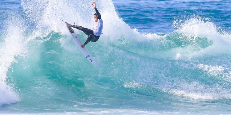Taro Watanabe