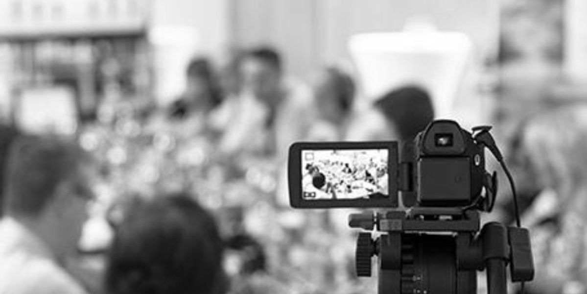The New Age of PR: Combining Blogs and Influencers to Build Cultural Relevance