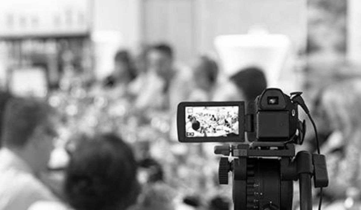 The New Age of PR: Combining Blogs and Influencers to Build Cultural Relevance