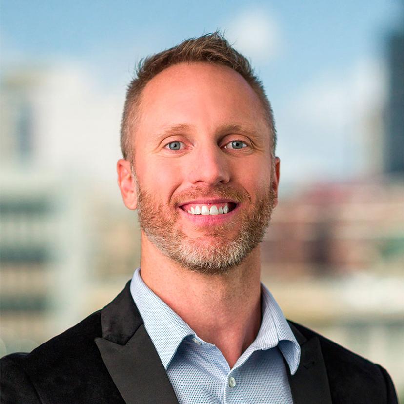 headshot randy perkins