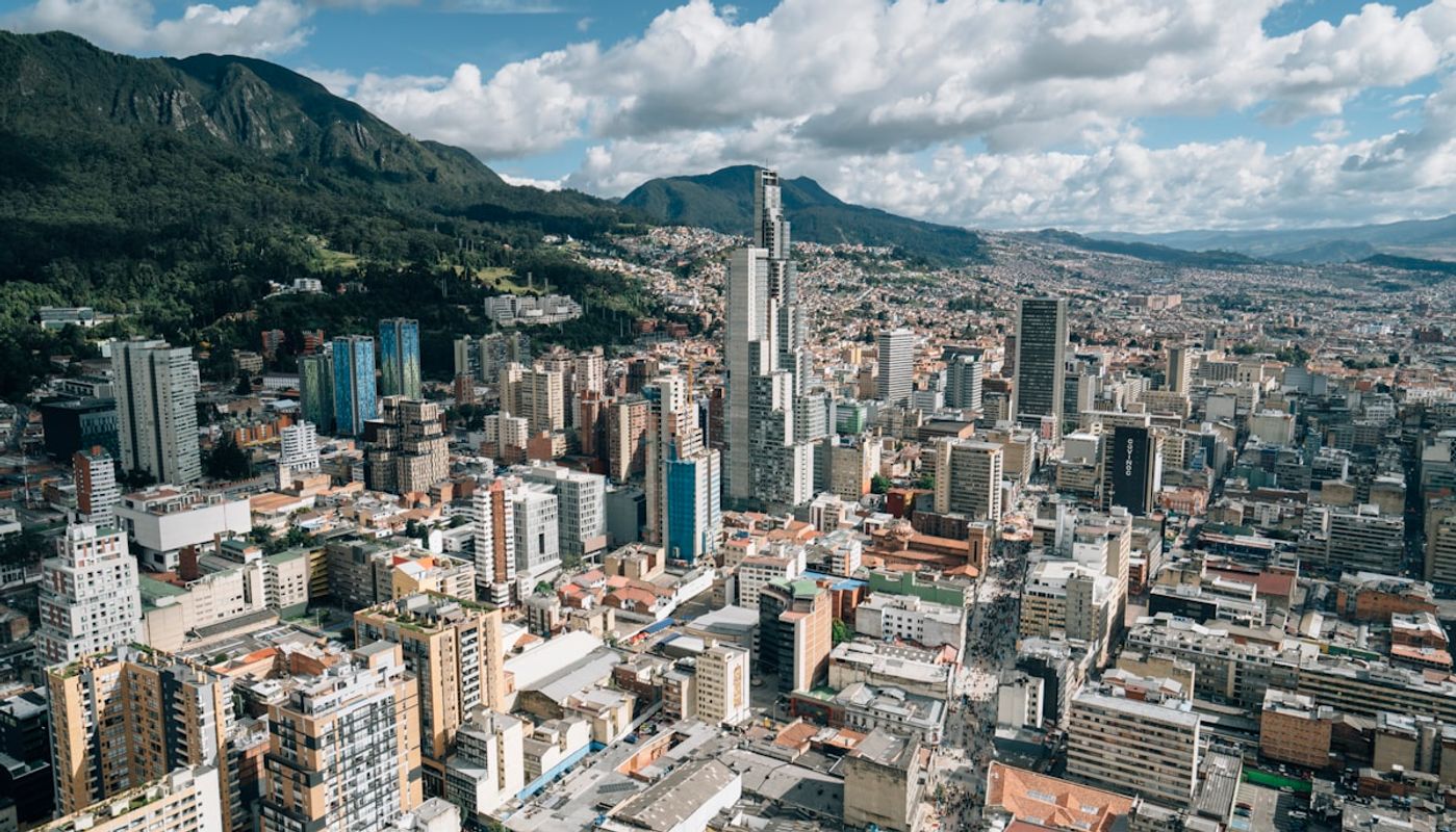 Colombia Escritura Publica: The Complete Property Deed Process for Foreign Buyers