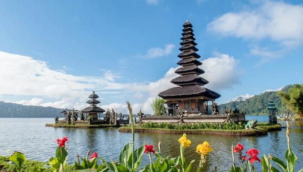 The PPAT and Notary Process for Buying Property in Bali: Step by Step (2026)