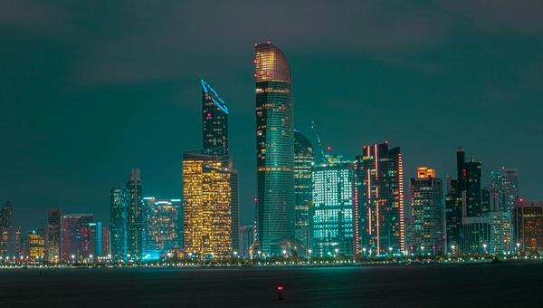 Abu Dhabi Extends Building Occupancy Certificate Deadline to November 30