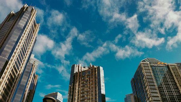 Sunny Development Group in Bali: Built, Late and Unconfirmed Projects Compared