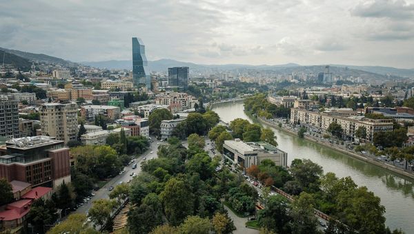 Archi in Georgia: Which Entity Signs Your Contract, and What the Permit Record Shows