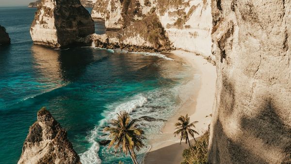 Bali Villa Scams: Fake Notaris, Land Certificate Fraud, Nominee Risks