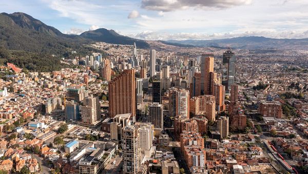 Colombia Real Estate FAQ for Foreign Buyers: 25 Questions Answered
