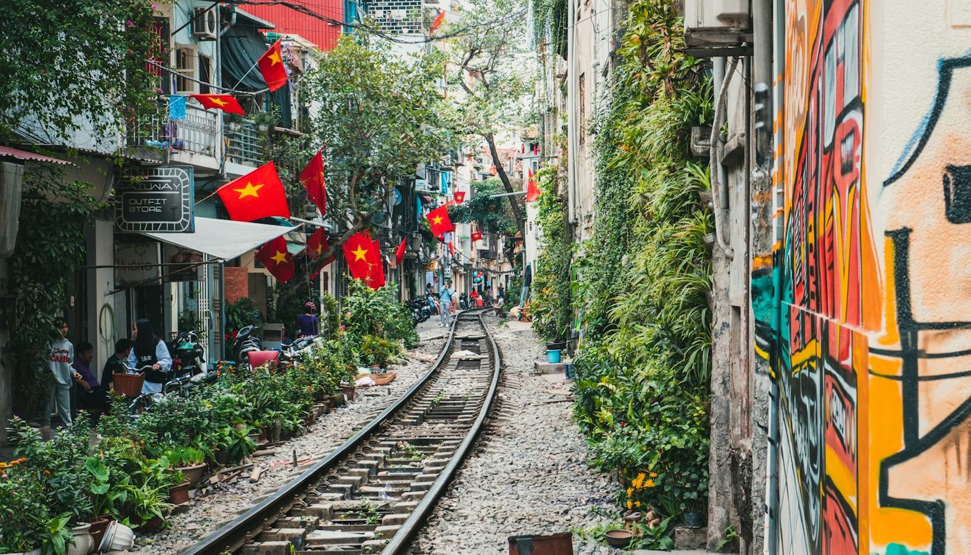 Da Nang vs. Ho Chi Minh City vs. Hanoi: Where Should Foreign Investors Buy?