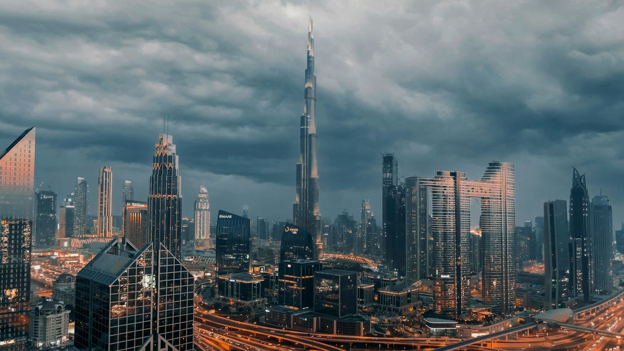 Dubai Retail Property Sales Reach 3.8 Billion Dirhams in H1 2026 as Second Quarter Volumes Fall 25 Percent