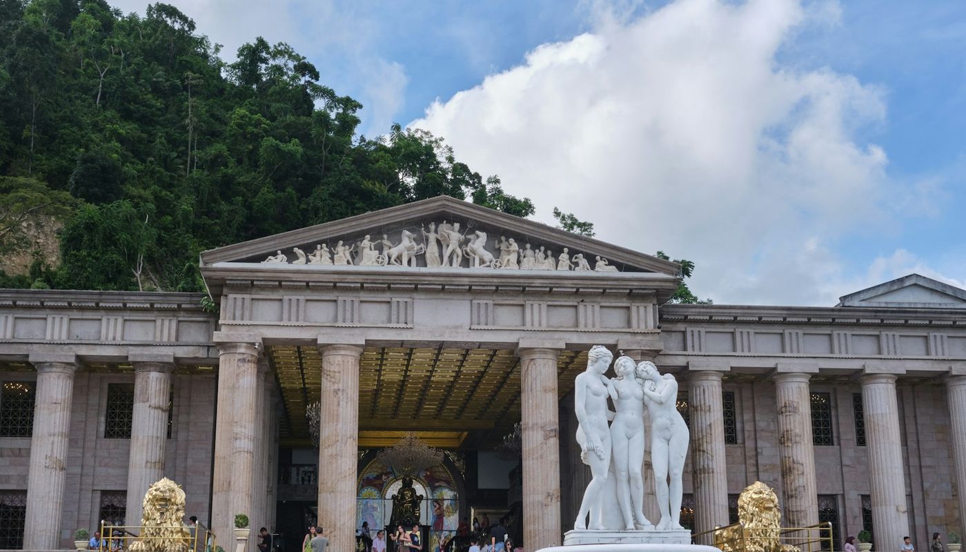 Duros Land Properties, Inc: Which Cebu Entity Signs, and What DHSUD Has Licensed