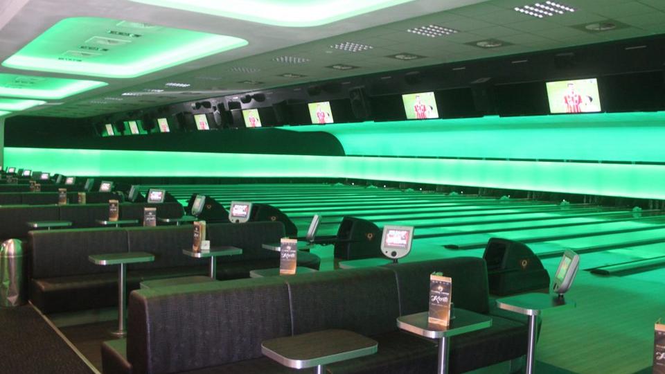 Green-lit lanes in Mönchengladbach.