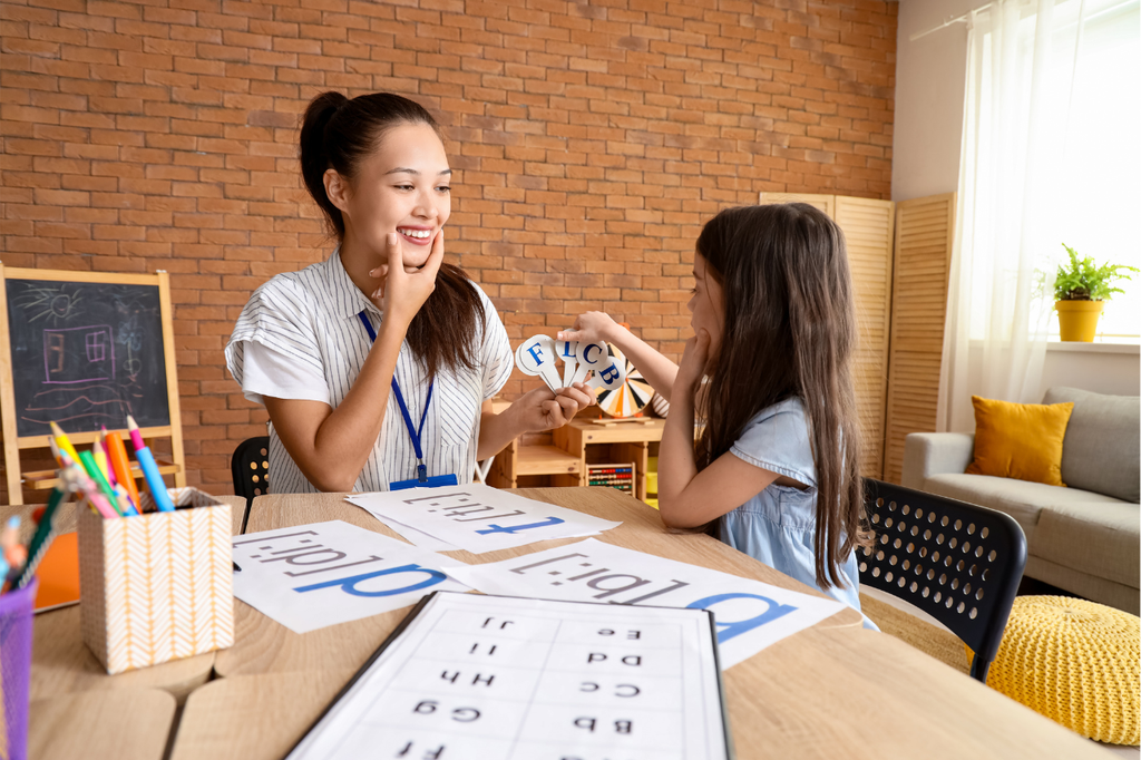 tutoring child with dyslexia