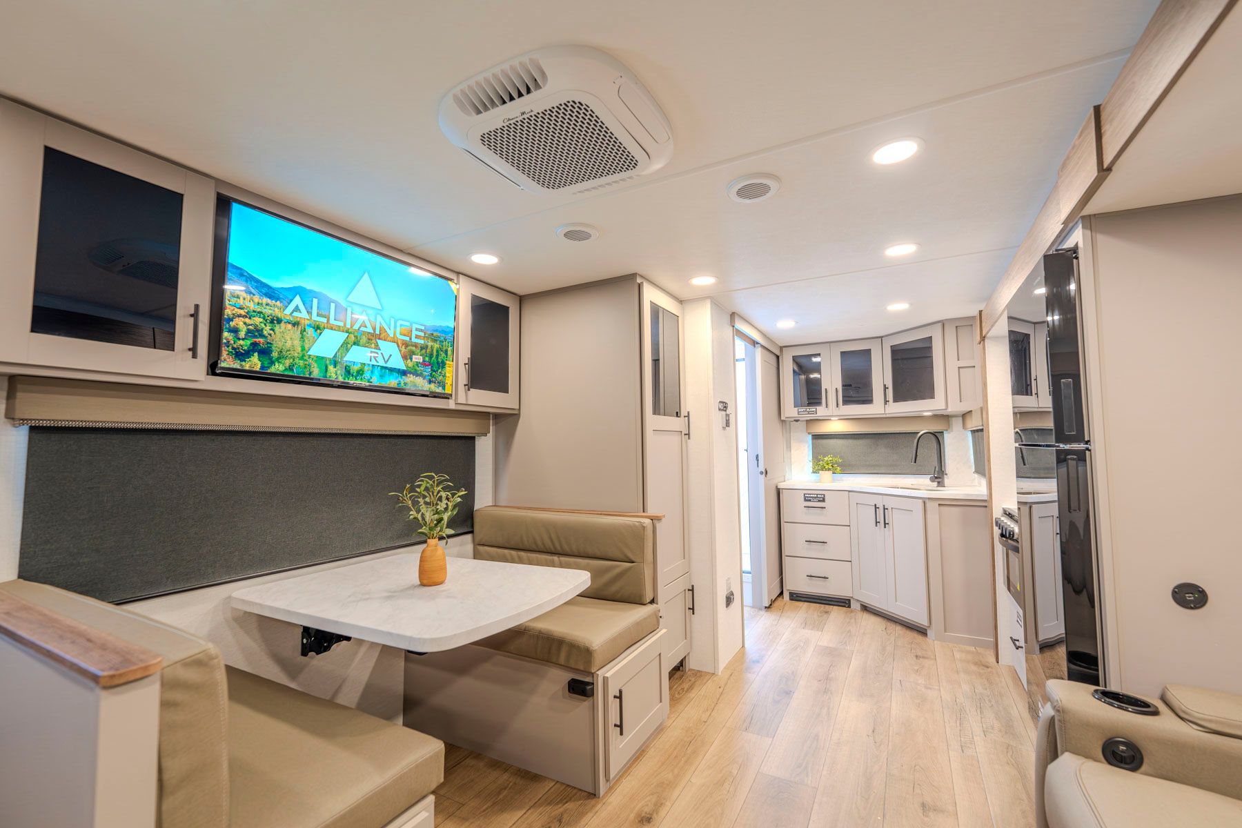 2026 Alliance Delta ML226 interior photo 4