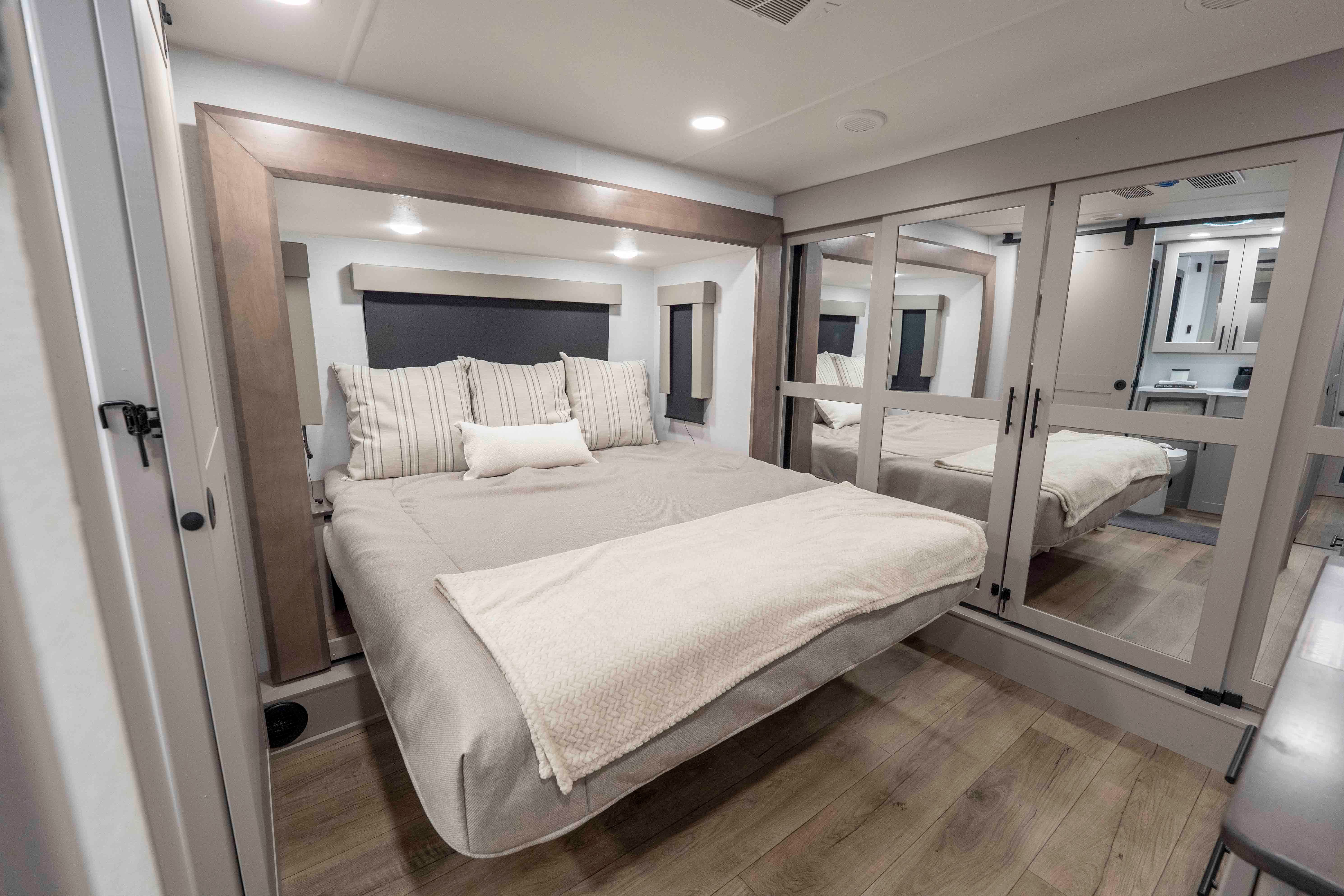 FORCES OF VALOR① 2026 Valor 37V11 Luxury Toy Hauler | Alliance RV