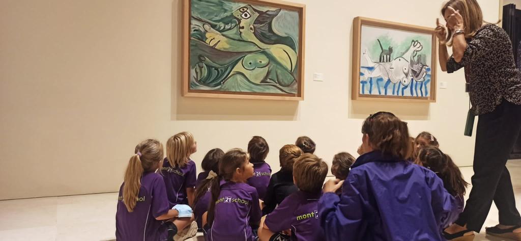 mont21 school children at picasso museum malaga