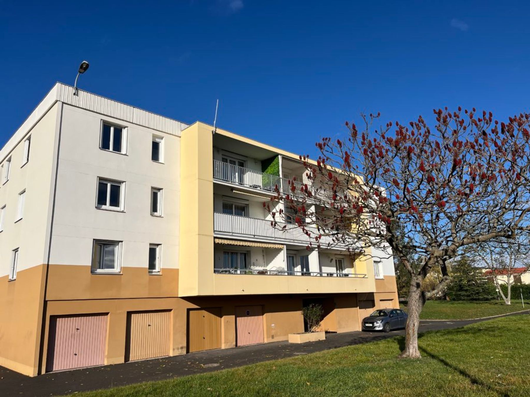 Appartement de type T3 – Cournon d'Auvergne – photo 1