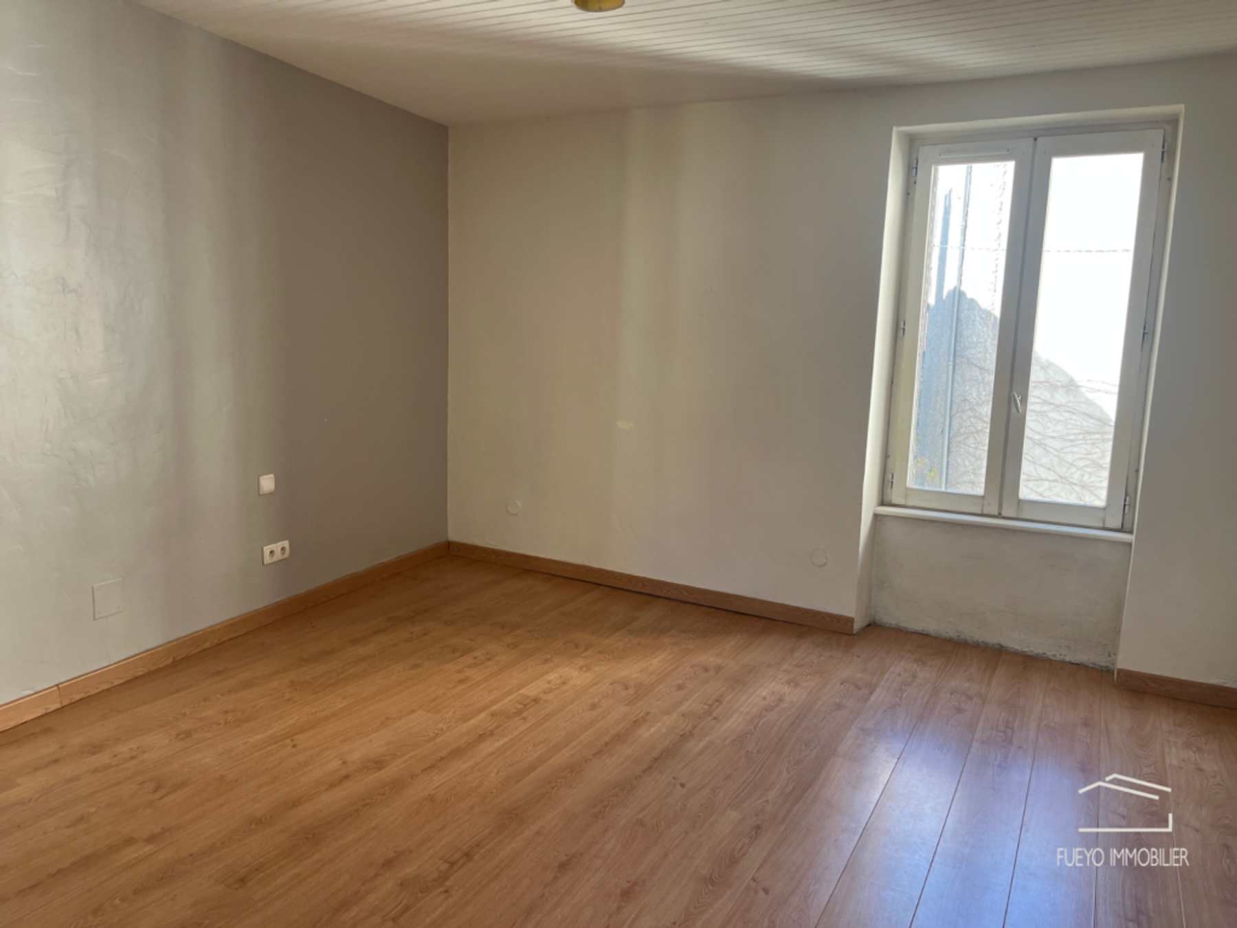 Veyre Monton, maison de bourg à rénover – photo 5