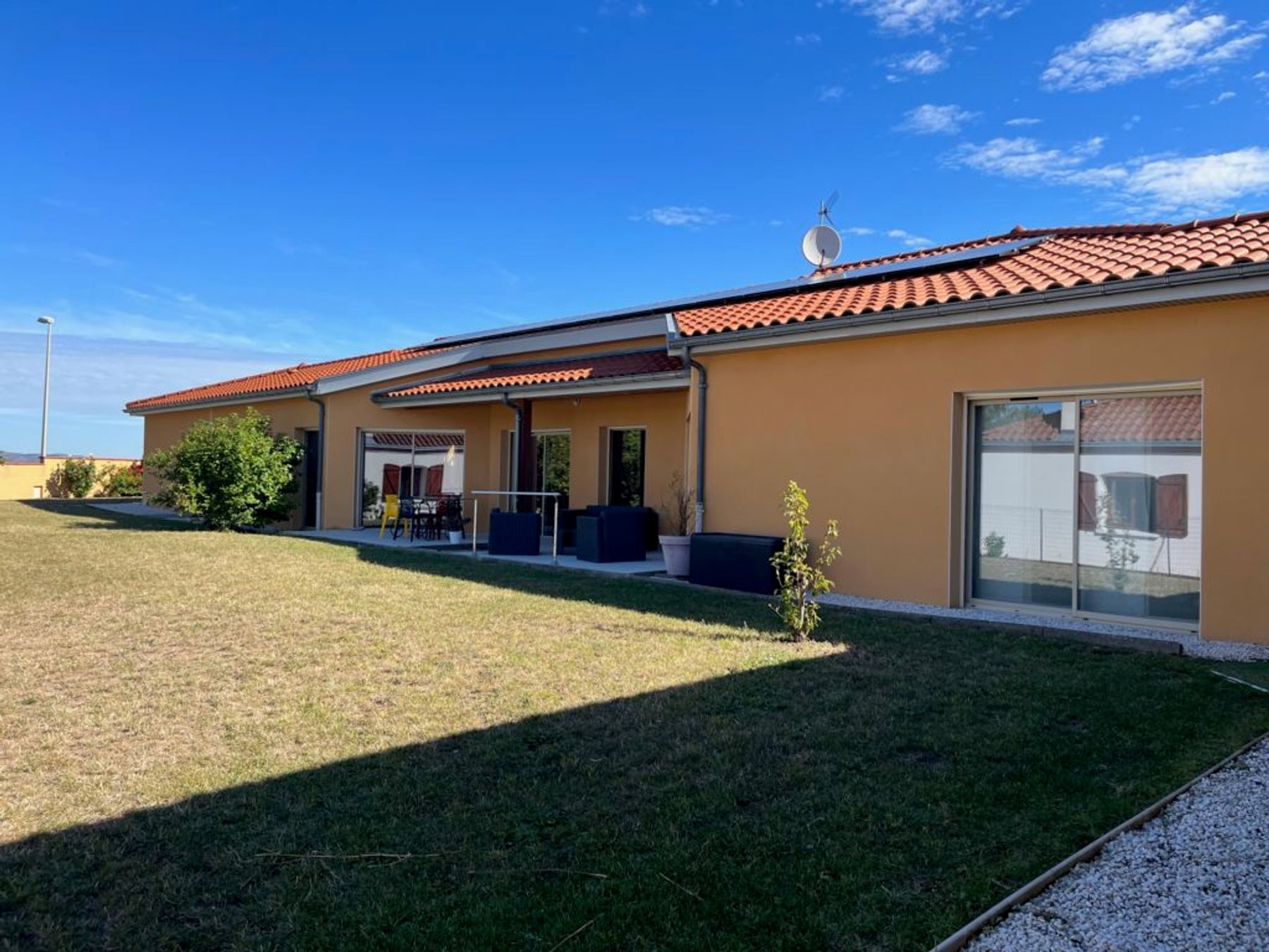 Villa – Orcet – photo 1