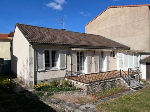 Villa à Le Cendre