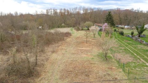 Terrain constructible à Pont-du-Château