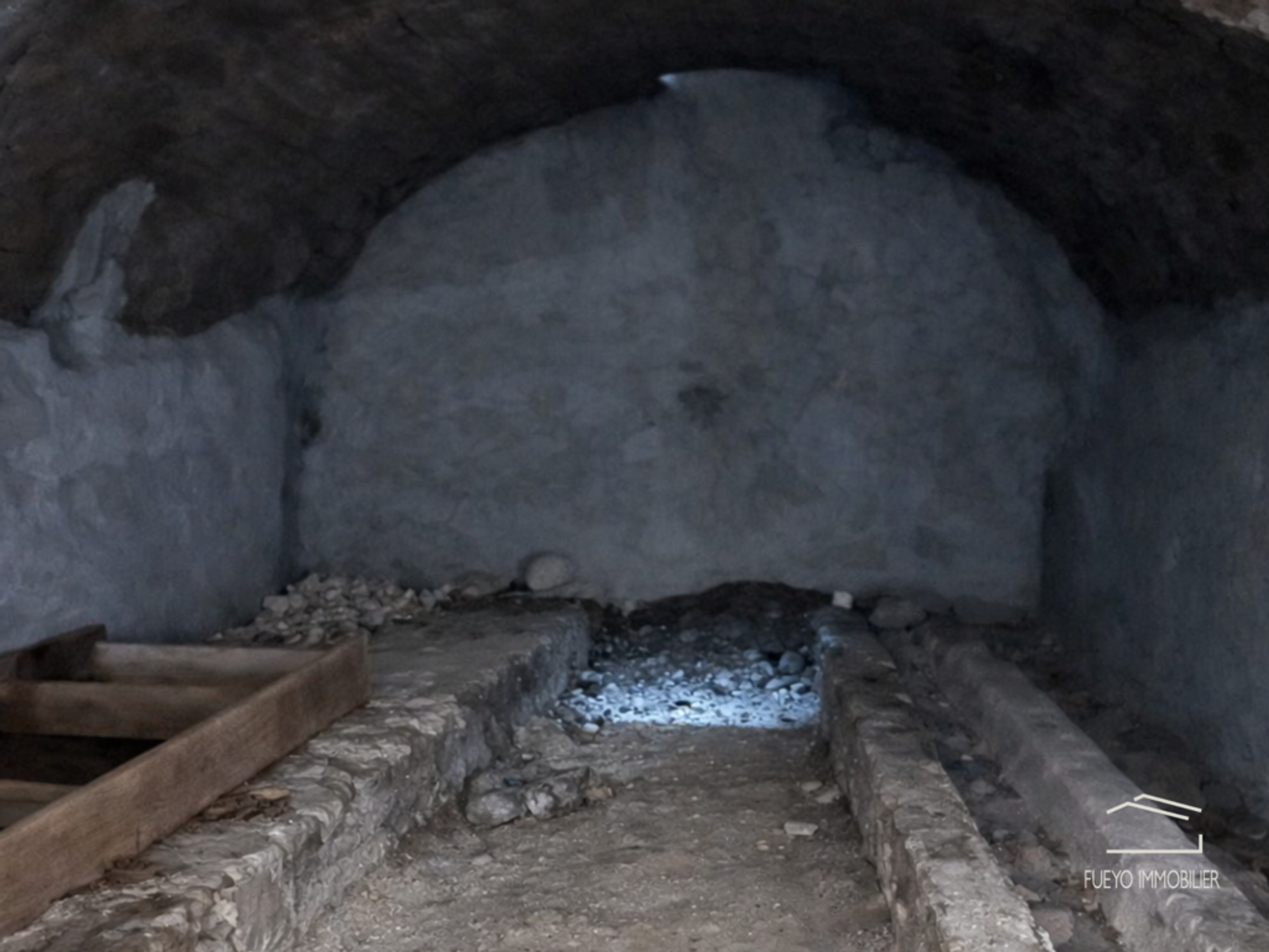 Veyre Monton, maison de bourg à rénover – photo 8