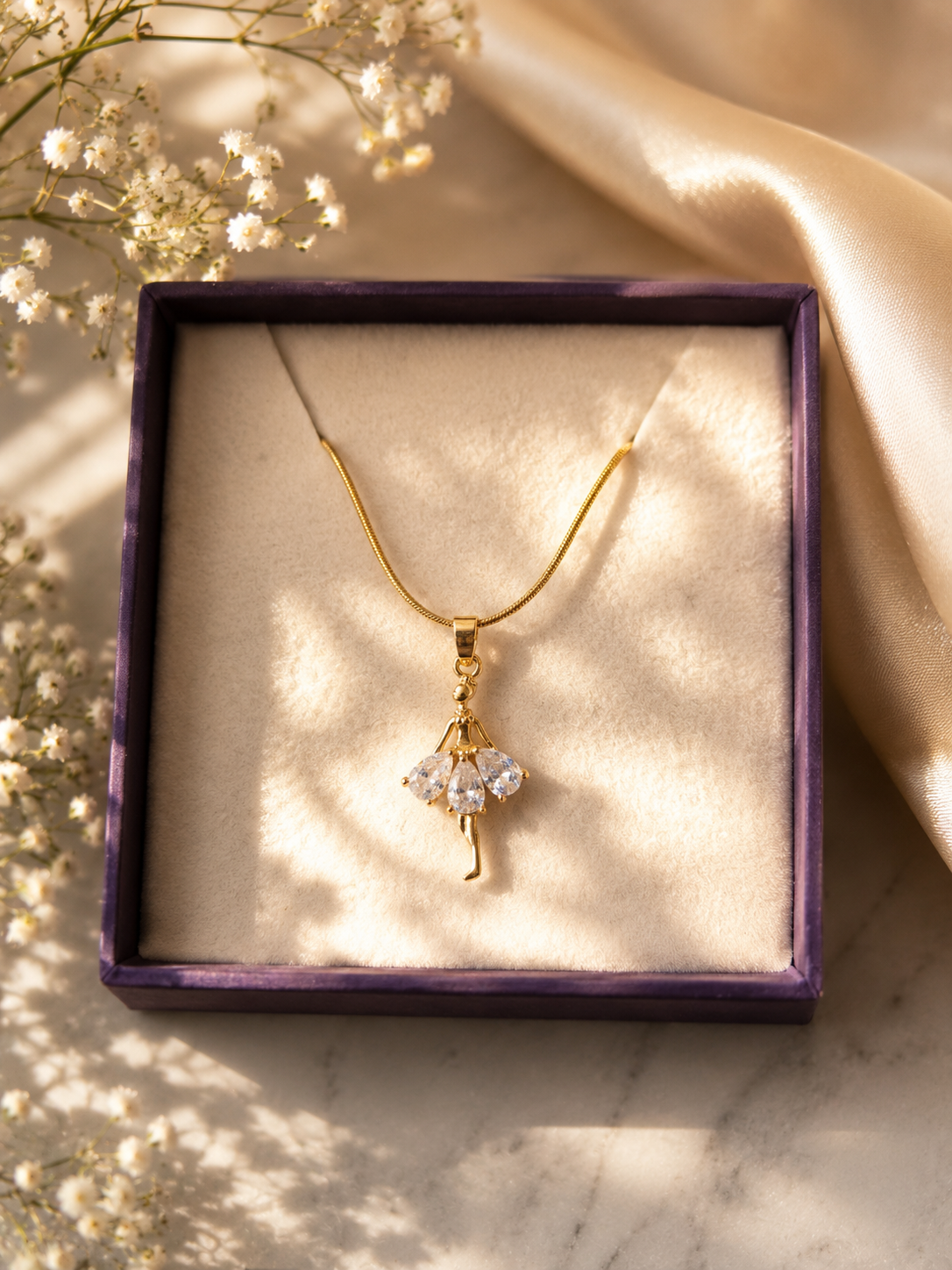 Doll Antitranish Necklace — alternate view