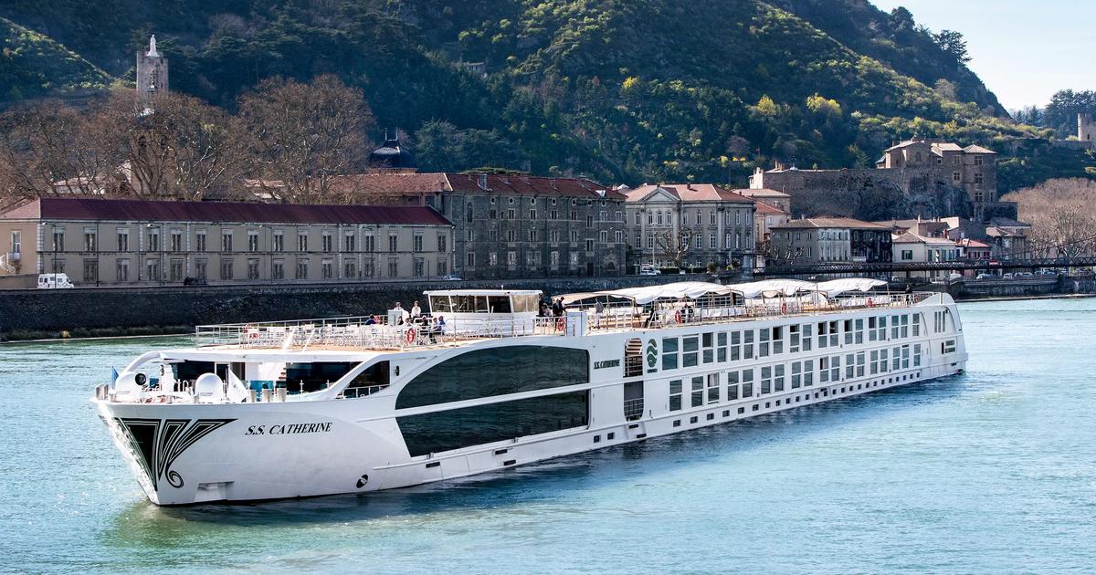 Uniworld Boutique River Cruises Review 2026 Small Ship Travel uniworld-boutique-river-cruises-review-2026-small-ship-travel