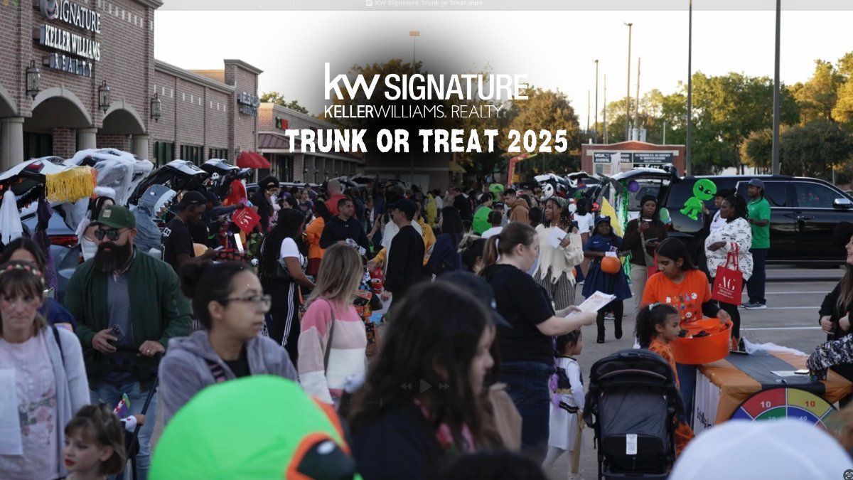 KW Signature Hosts Annual Trunk or Treat